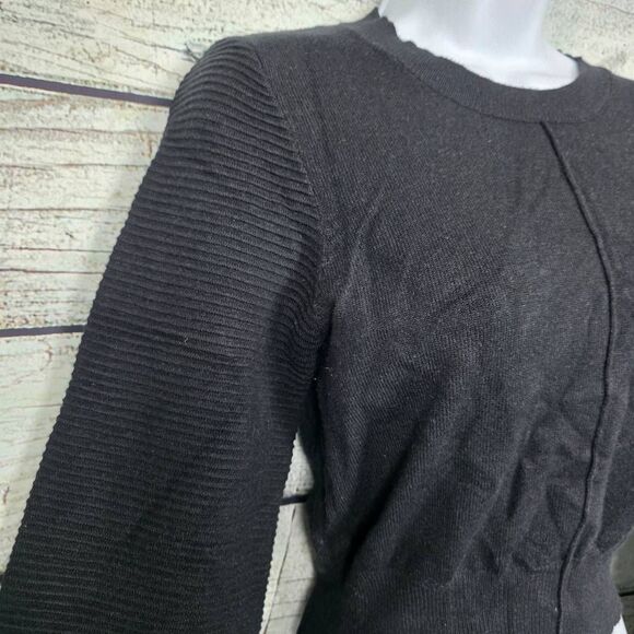 Debut S/M Black Balloon Sleeve Cropped Sweater NWT - Picture 4 of 8